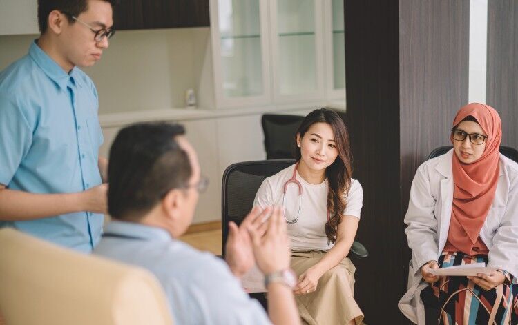 Pre-reg trainees will be supported by ‘communities of practice’, promises NHSE